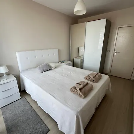 Casa De Diana Varna
